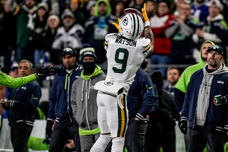 El Lago de los Cisnes, El Cascanueces, Watson bajando del cielo un melón marrón - packers.com