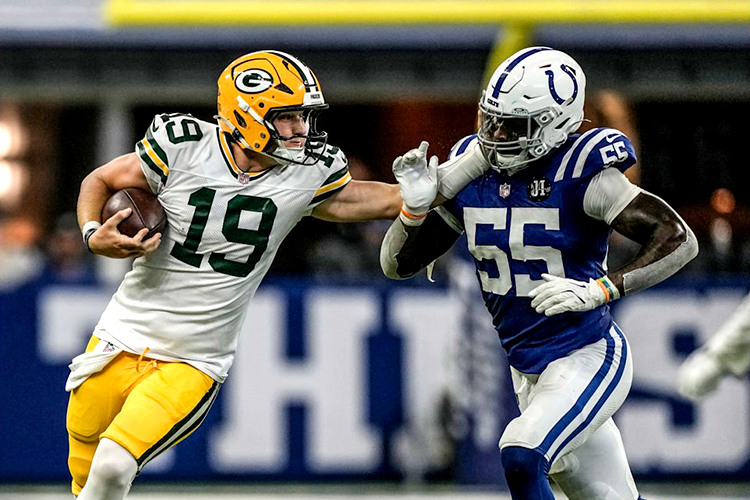 Un canadiense ejecutando a la perfección la clásica tollina de Wisconsin - packers.com