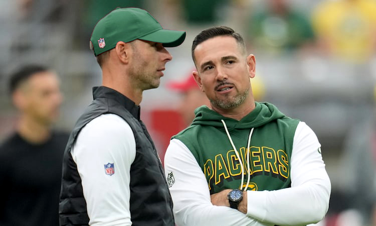 Hazme caso, aquí lo que se lleva es una buena defensa zonal - Associated Press